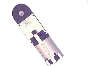 PNEUMATIC CRIMP TOOL